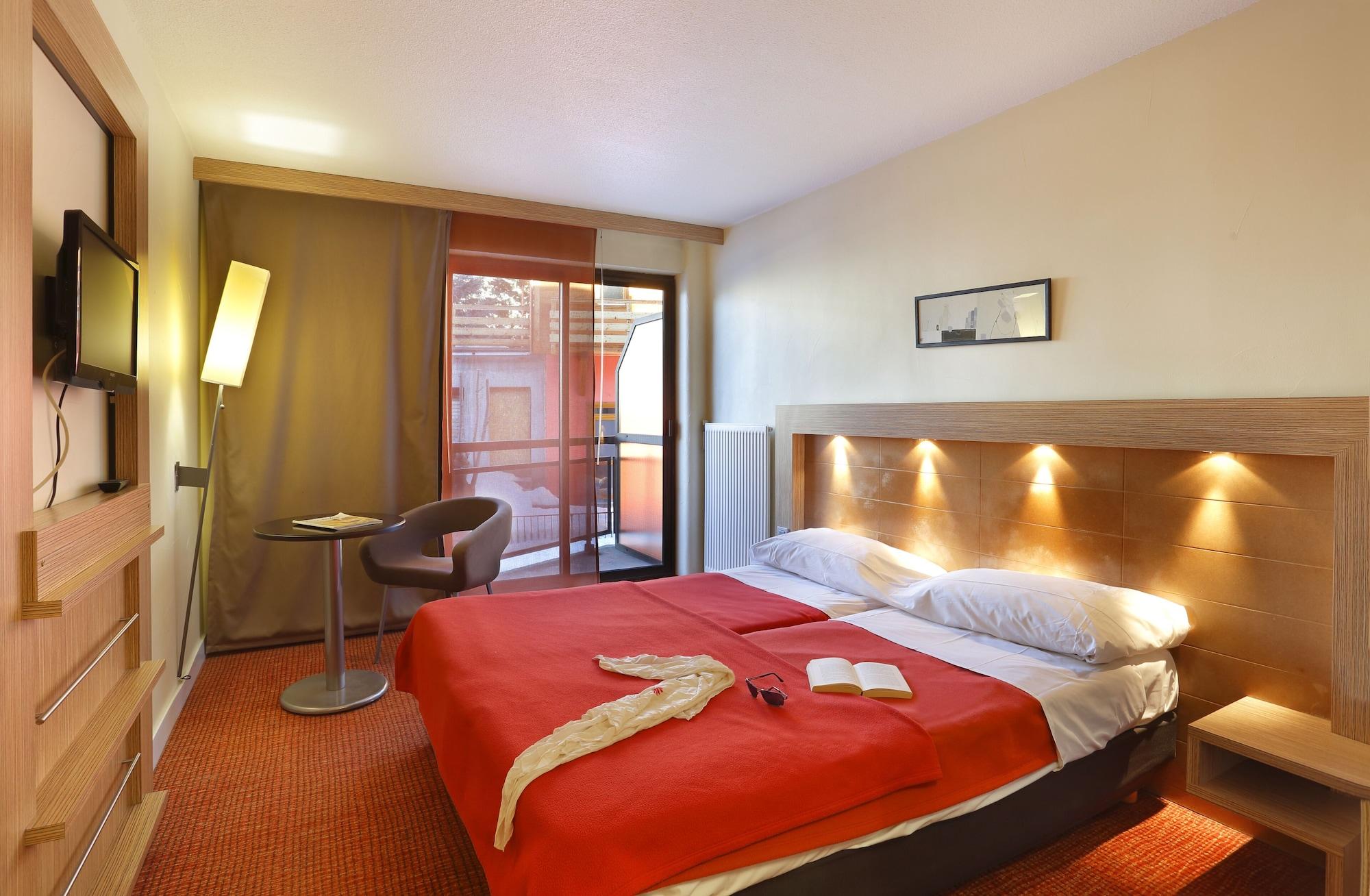 Ibis Briancon Serre Chevalier Extérieur photo