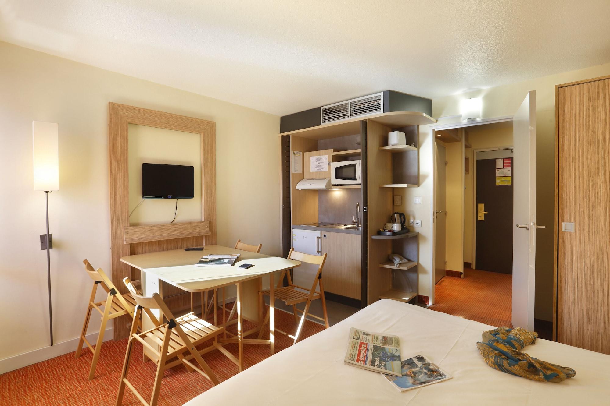 Ibis Briancon Serre Chevalier Extérieur photo